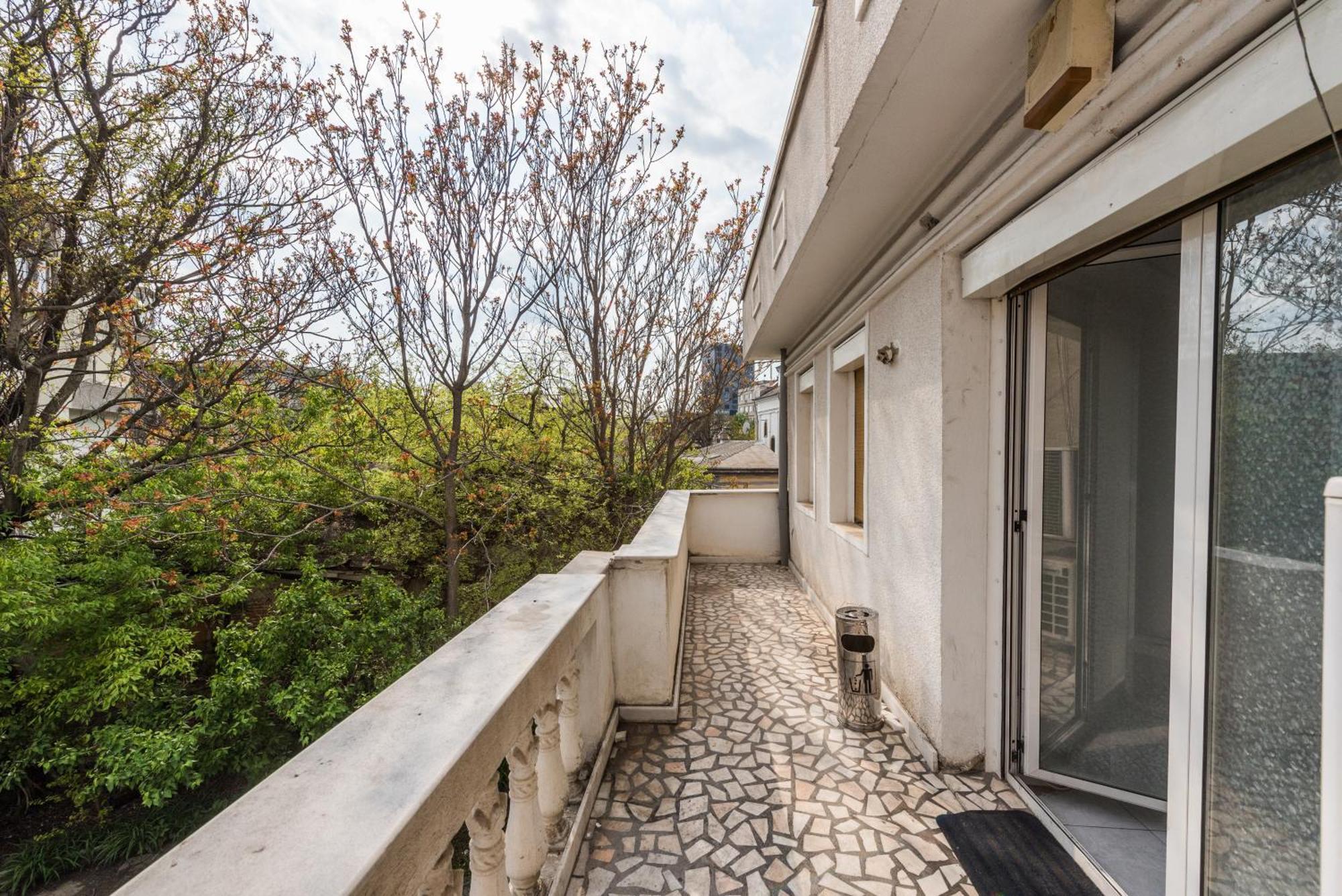 Bucharest City Center Suites Екстериор снимка