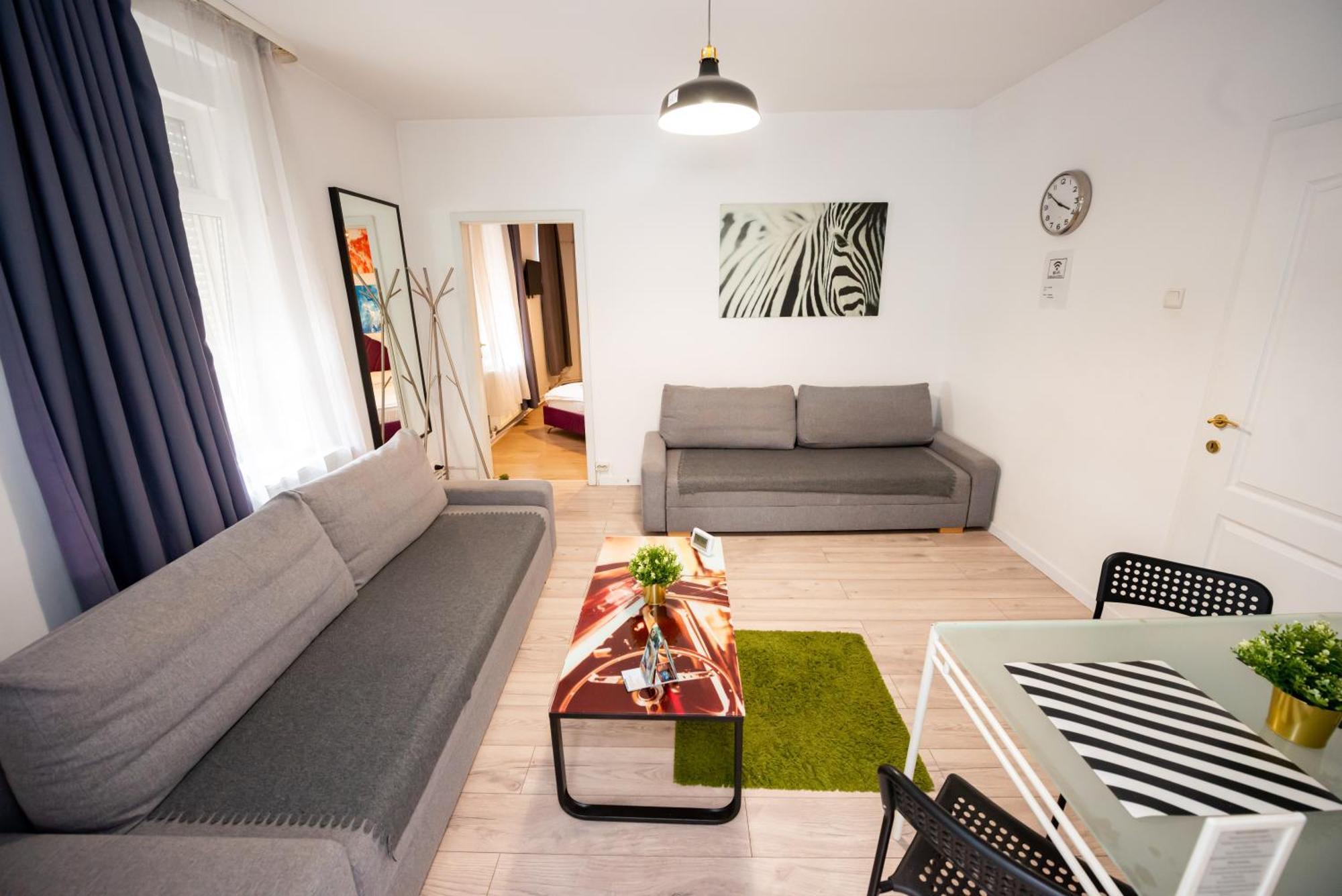 Bucharest City Center Suites Екстериор снимка