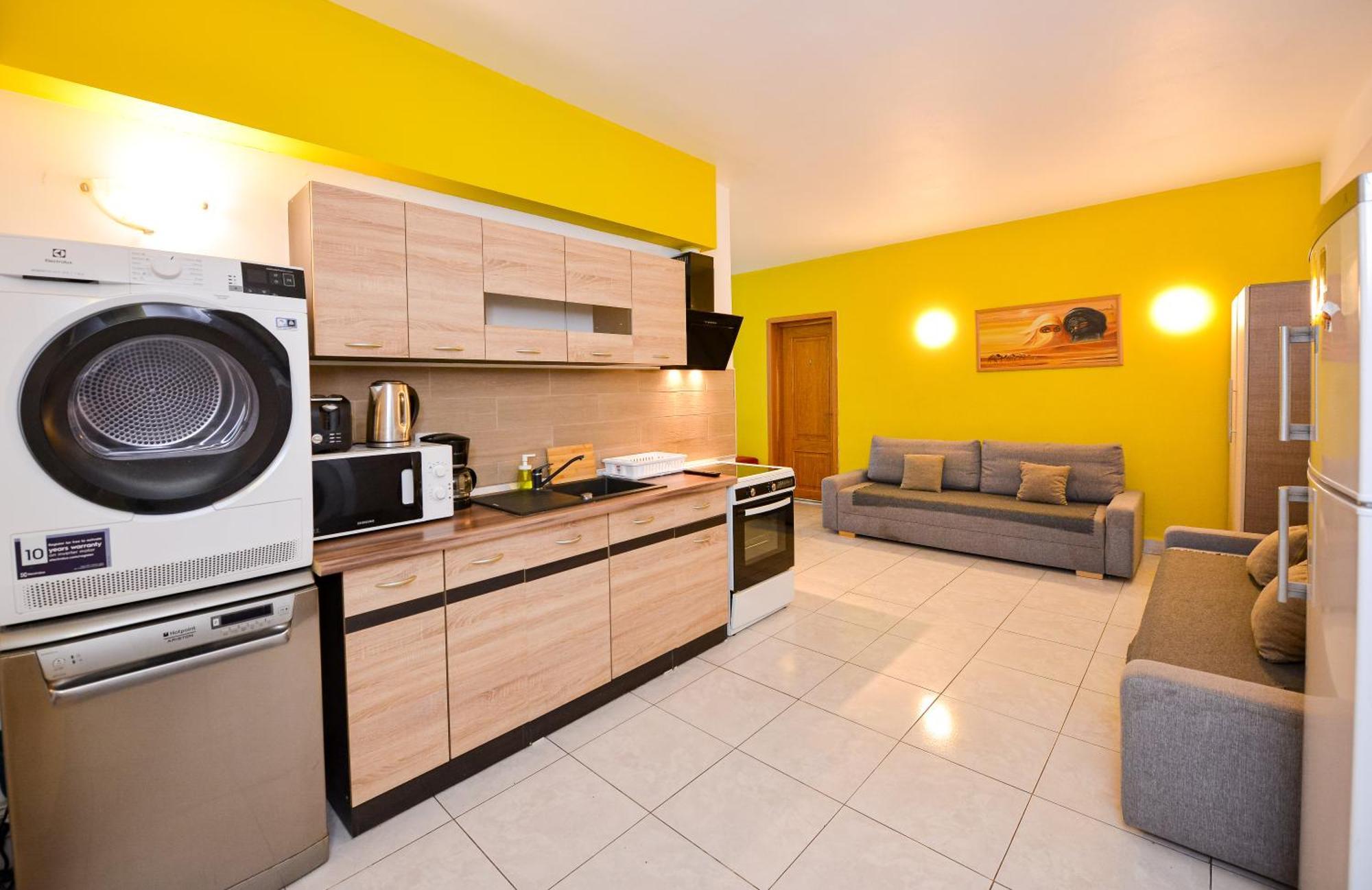 Bucharest City Center Suites Екстериор снимка